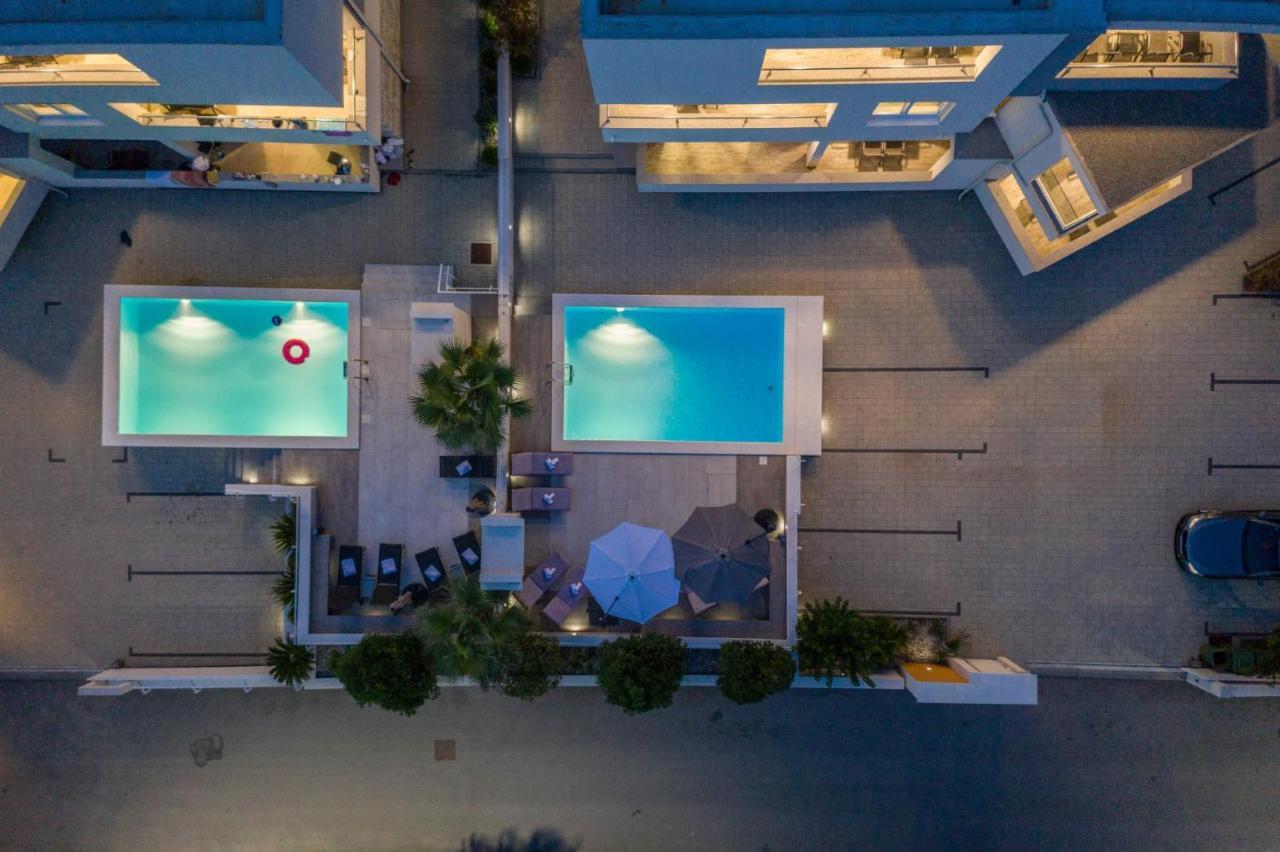 Apartments & Rooms Danivan Pool Villas B Novalja Kültér fotó